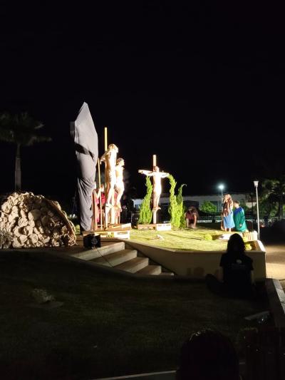 Procissão reúne milhares de fiéis em Laranjeiras do Sul e emociona comunidade na Sexta-feira Santa